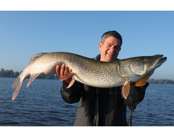 NEDERLAND ULTIMATE FISHING EXPERIENCE