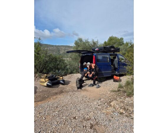 Spaanse bellyboat Black Bass