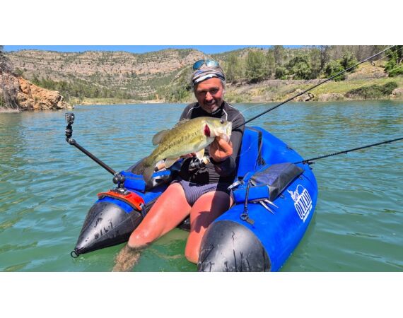 Spaanse bellyboat Black Bass