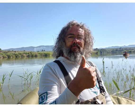 Spaanse bellyboat Black Bass